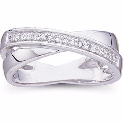 61510:261574:P 14kt White 1/6 CTW Diamond Overlap Ring Size 7