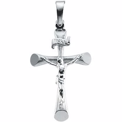 R41275:305432:P Crucifix Pendant