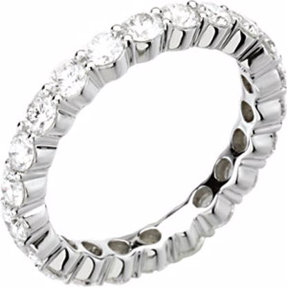 65462:100301:P 14kt White 2 CTW Diamond Eternity Band Size 7.5