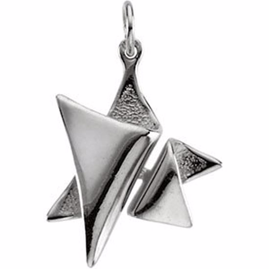 R41671:60002:P 14kt White 19x17mm Star of David Pendant