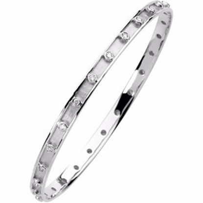 67338:102:P 14kt White 3/4 CTW Diamond Bangle Bracelet