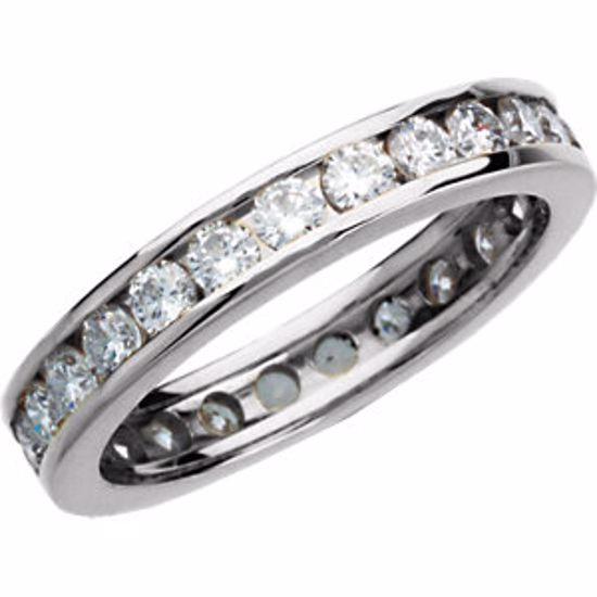 60238:100:P 14kt White 1 1/4 CTW Diamond Eternity Band Size 5