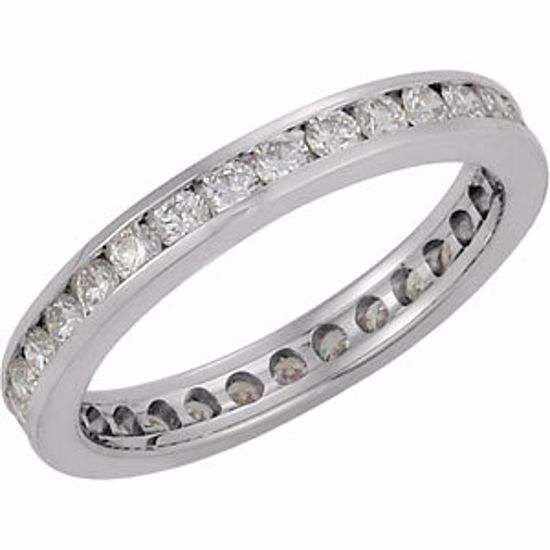 60025:103:P 14kt White 9/10 CTW Diamond Eternity Band Size 5.5