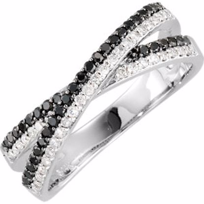 68233:101:P Black & White Diamond Criss-Cross Ring