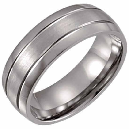 T832:070:P Titanium 8mm Band Size 7