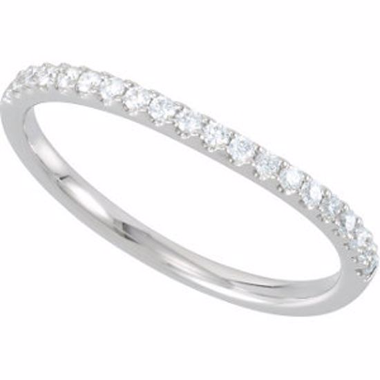 68544:102:P 14kt White 1/5 CTW Diamond Band