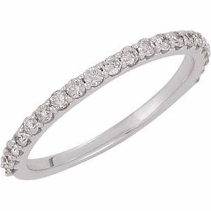 68880:104:P 18kt White 3/8 CTW Diamond Band