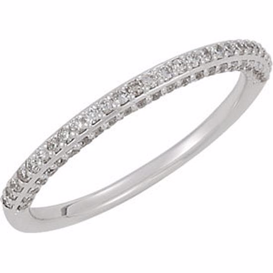 68925:102:P 18kt White 1/4 CTW Diamond Band