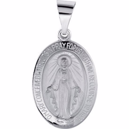 R45333:104:P 14kt White 19x13.5mm Oval Hollow Miraculous Medal