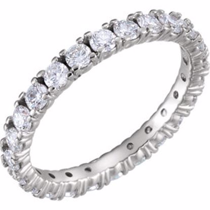 122026:6007:P 14kt White 1 3/8 CTW Diamond Eternity Band Size 6.5