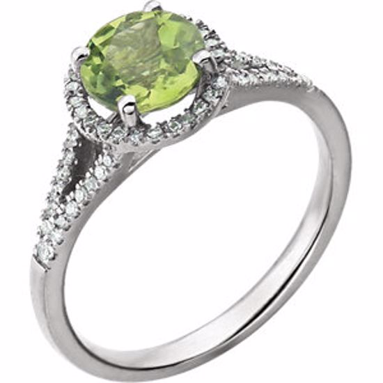 651300:70011:P 14kt White Peridot & 1/5 CTW Diamond Ring