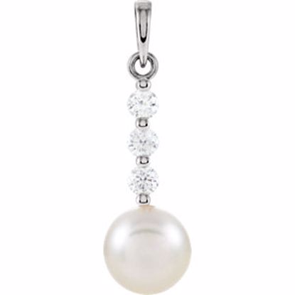 85907:101:P 14kt White 7.5-8mm Freshwater Cultured Pearl & 1/4 CTW Diamond Pendant