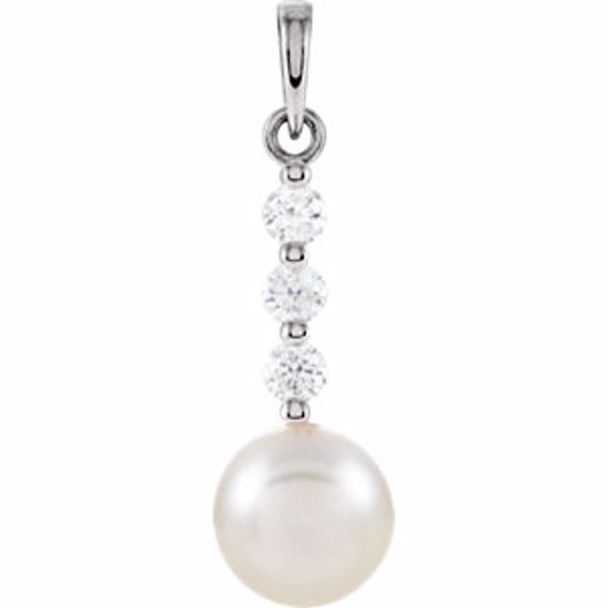 85907:101:P 14kt White 7.5-8mm Freshwater Cultured Pearl & 1/4 CTW Diamond Pendant