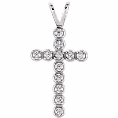 R8043D:66154:P 14kt White 1/8 CTW Diamond Cross Pendant