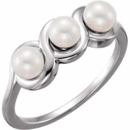 6478:601:P 14kt White Freshwater Cultured Pearl Ring