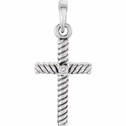 R42329:6001:P 14kt White .015 CTW Diamond 18.9x8.65mm Rope Design Cross Pendant 