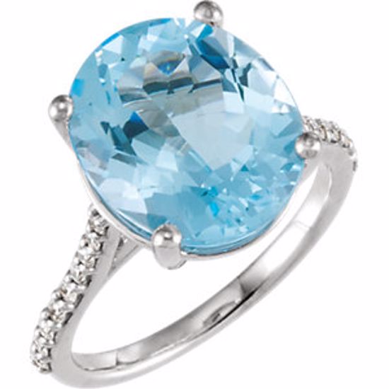 71722:602:P 14kt White Sky Blue Topaz & 1/4 CTW Diamond Ring 