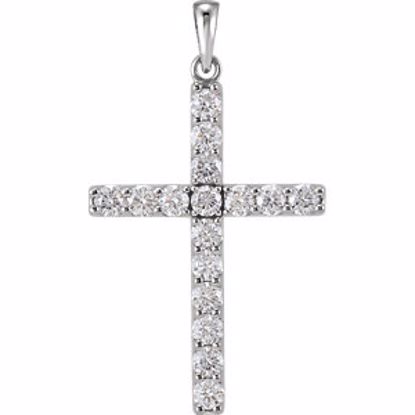 R42308:60008:P Platinum 1 1/4 CTW Diamond Cross Pendant 