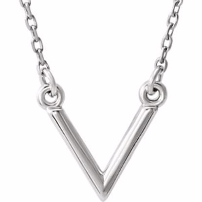 86321:1001:P 14kt White "V" 16.5" Necklace