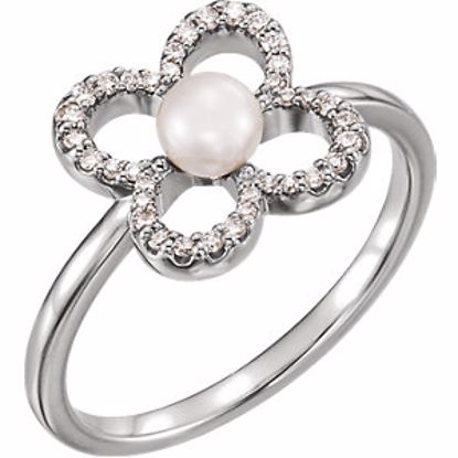 6490:600:P 14kt White Freshwater Cultured Pearl & 1/6 CTW Diamond Ring